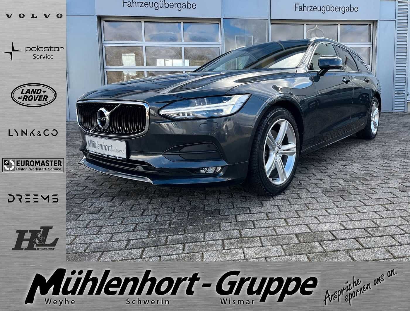 Volvo  D4  Geartronic MOMENTUM PRO - Sthzg - Pano -